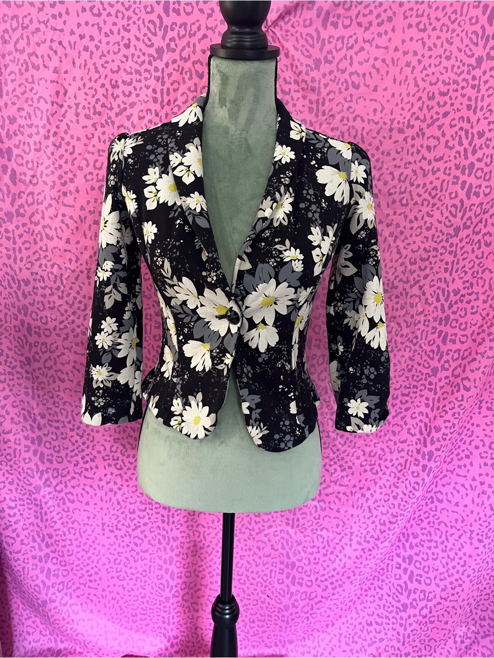 Candie's Black Floral Single-Button Blazer with White Daisies
